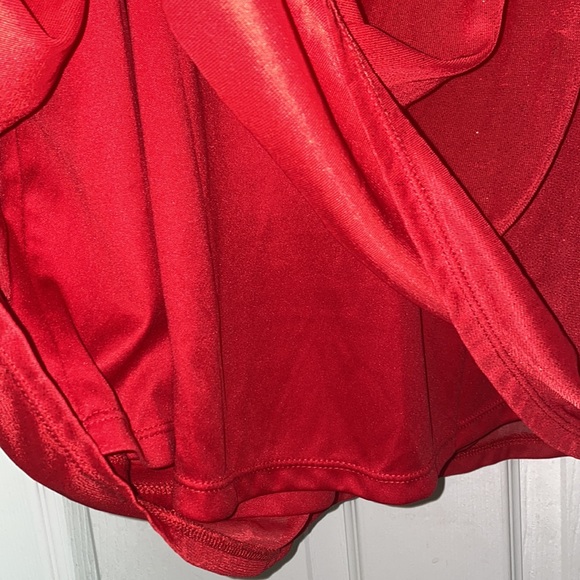 Beautiful red sparkly blouse size 2X *EUC - Picture 3 of 7